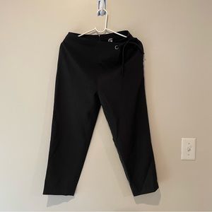Black Cropped Capri Pants 28in